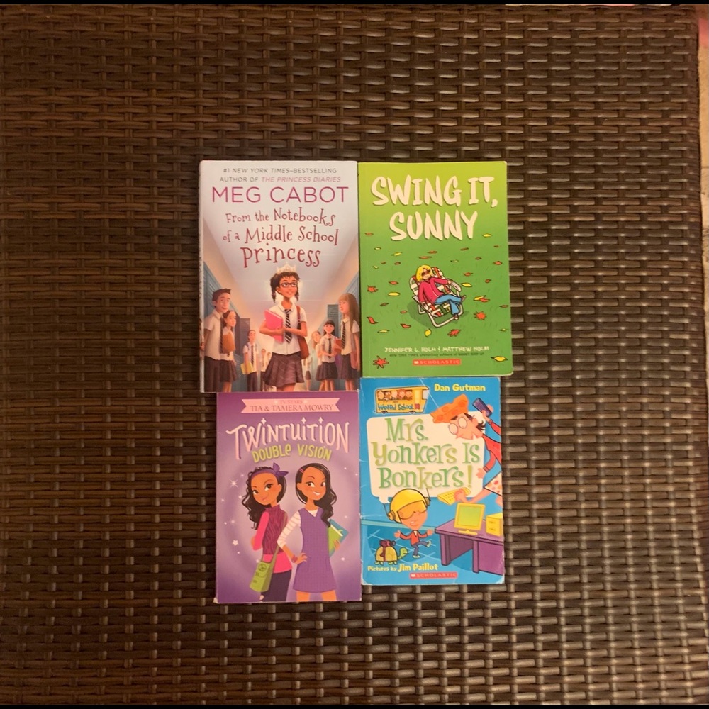 Christmas DEALS.Bundle of new 4 books for your kids.